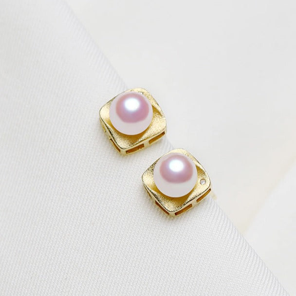 Akoya Pearl Stud Earrings in 14k Gold